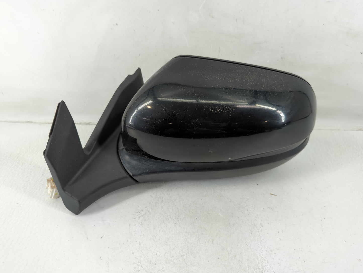 2017-2018 Honda Pilot Driver Side View Mirror - Left Door Mirror OEM Used - Oemusedautoparts1.com