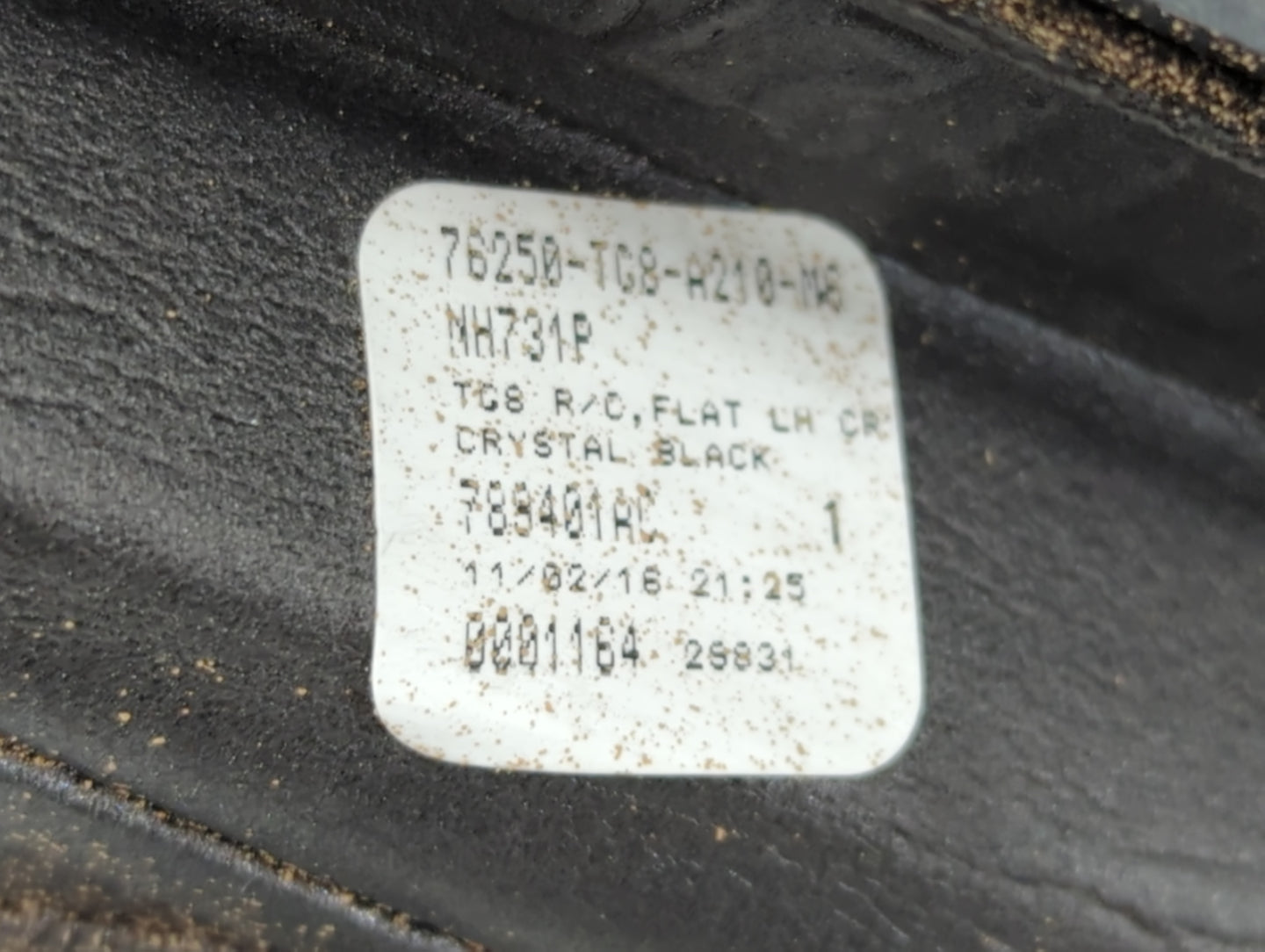 2017-2018 Honda Pilot Driver Side View Mirror - Left Door Mirror OEM Used - Oemusedautoparts1.com