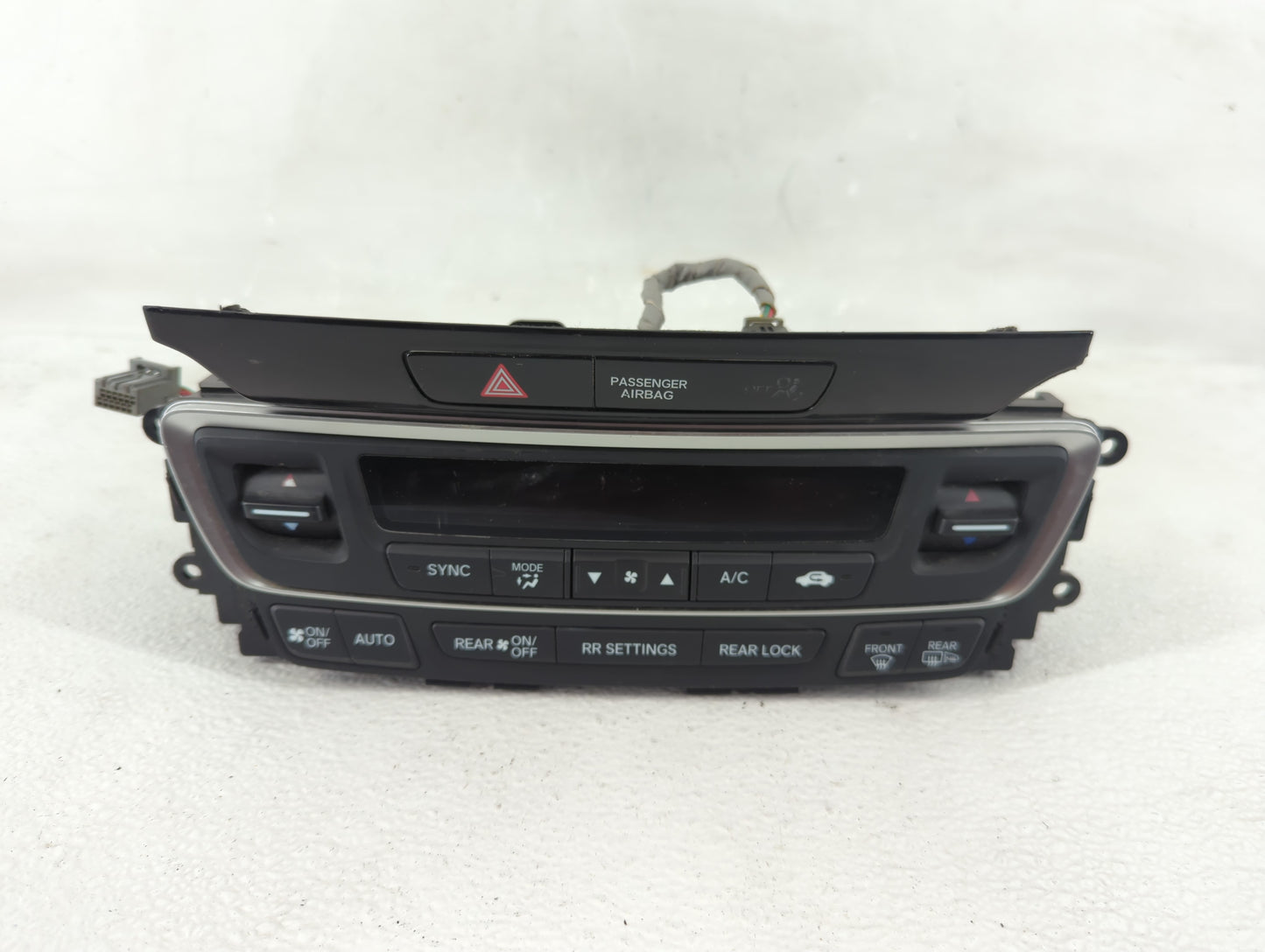 2016-2018 Honda Pilot Climate Control Module Temperature AC/Heater Replacement P/N:79600TG7A920M1 Fits Fits 2016 2017 2018 O