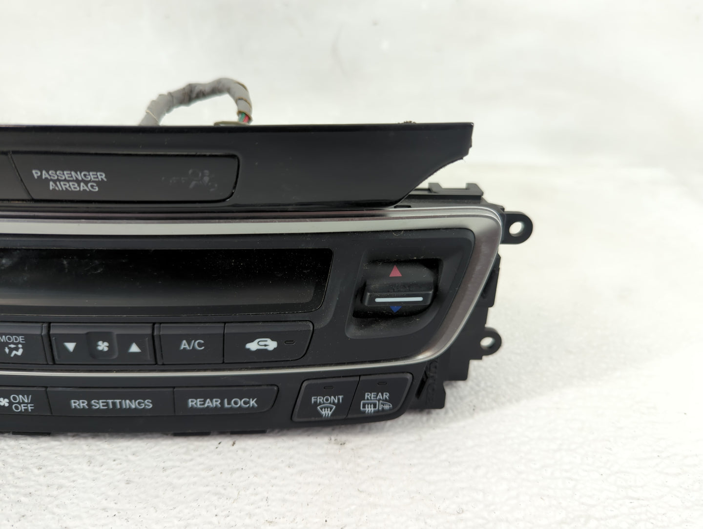 2016-2018 Honda Pilot Climate Control Module Temperature AC/Heater Replacement P/N:79600TG7A920M1 Fits Fits 2016 2017 2018 O