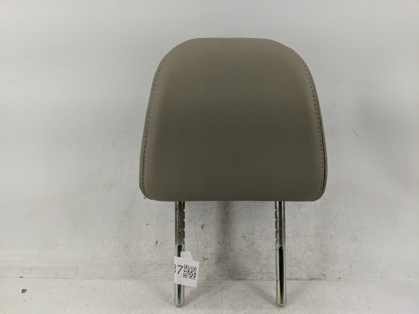 2017 Honda Pilot Headrest Head Rest Front Driver Passenger Seat Fits OEM Used Auto Parts - Oemusedautoparts1.com