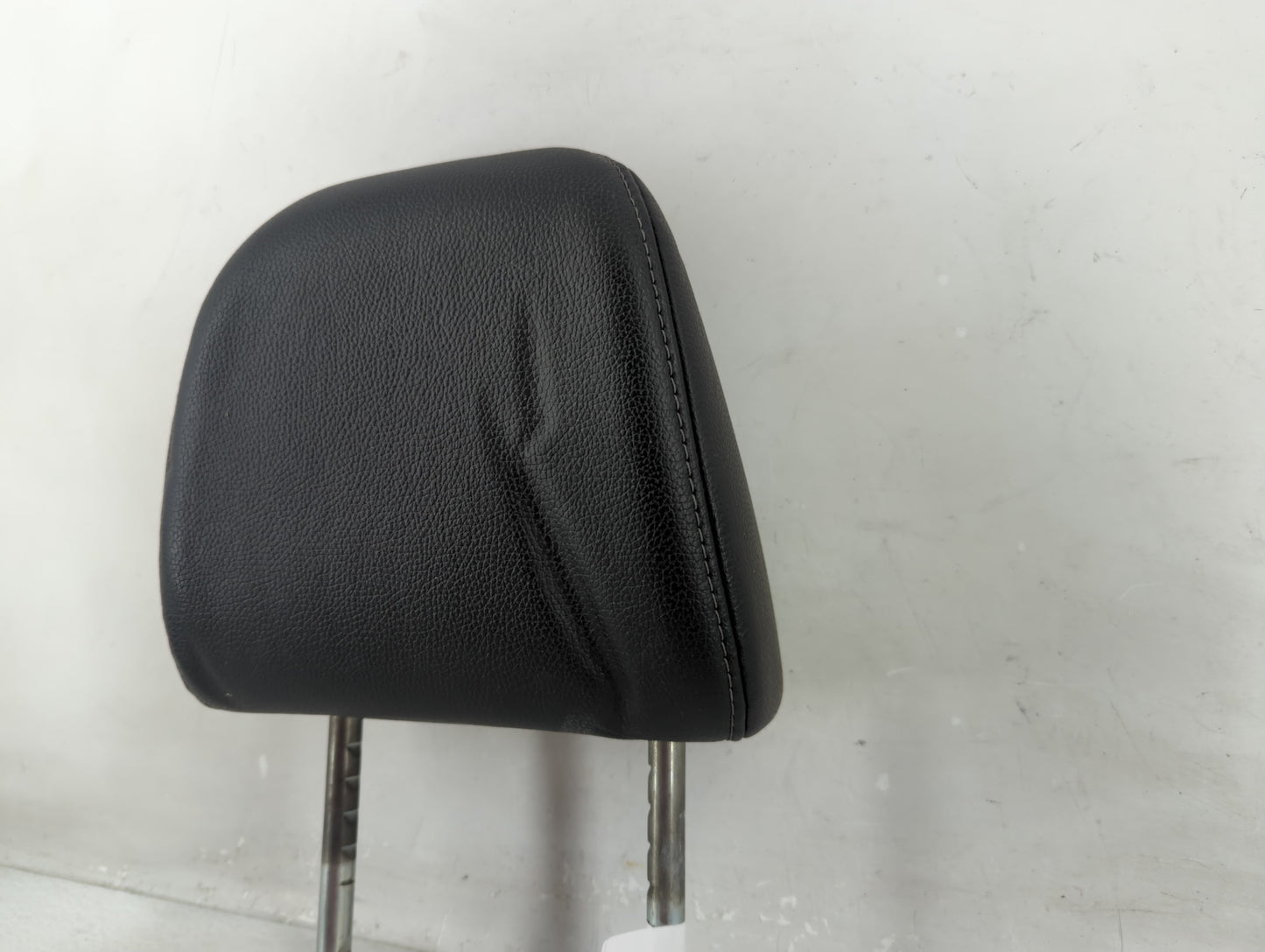 2017 Honda Pilot Headrest Head Rest Front Driver Passenger Seat Fits OEM Used Auto Parts - Oemusedautoparts1.com