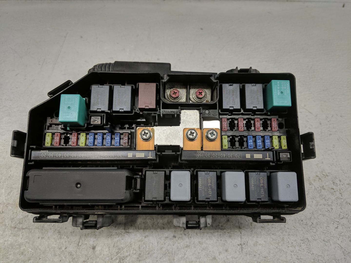 2016-2018 Honda Pilot Fusebox Fuse Box Panel Relay Module P/N:TG7 A010 A0 PP-TD20 Fits Fits 2016 2017 2018 OEM Used Auto Par