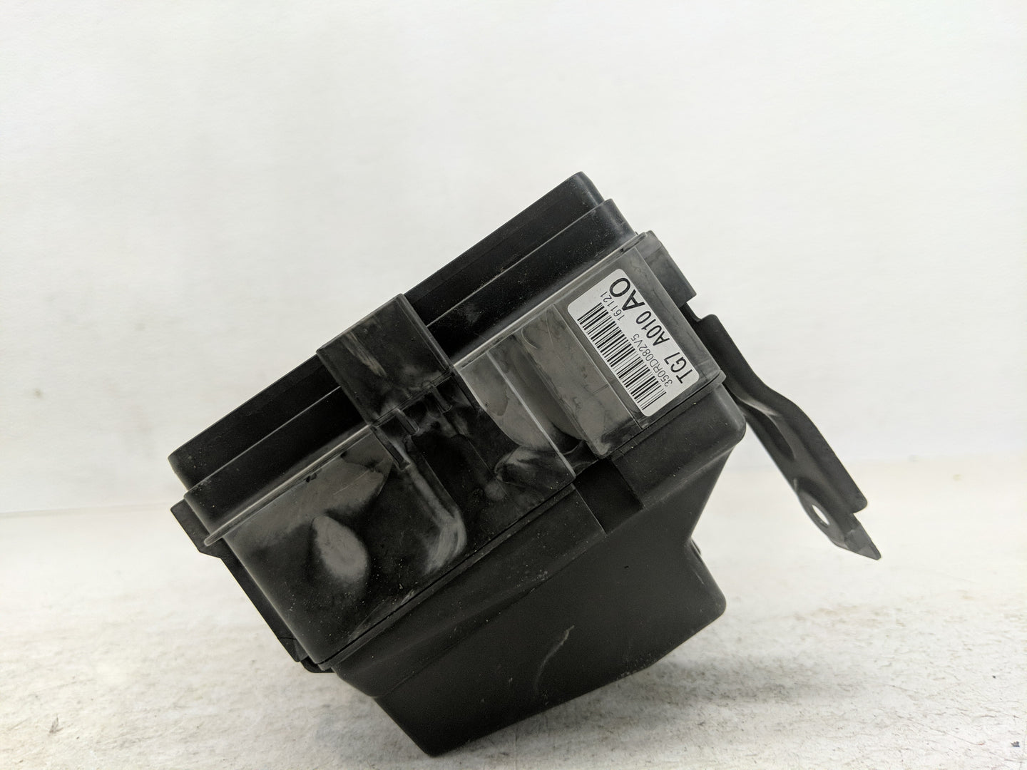 2016-2018 Honda Pilot Fusebox Fuse Box Panel Relay Module P/N:TG7 A010 A0 PP-TD20 Fits Fits 2016 2017 2018 OEM Used Auto Par