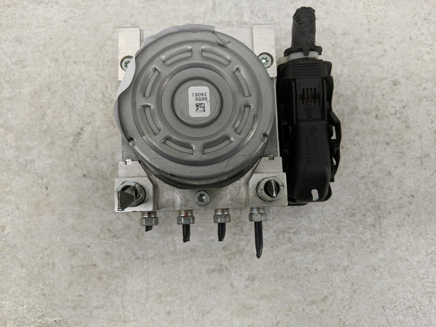 2016-2018 Honda Pilot ABS Pump Control Module Replacement P/N:57110TG8 A040M1 Fits Fits 2016 2017 2018 OEM Used Auto Parts -