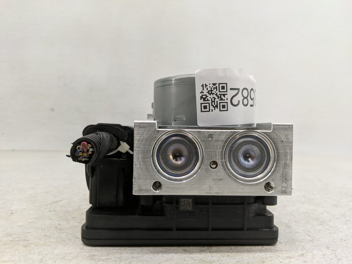 2016-2018 Honda Pilot ABS Pump Control Module Replacement P/N:57110TG8 A040M1 Fits Fits 2016 2017 2018 OEM Used Auto Parts -