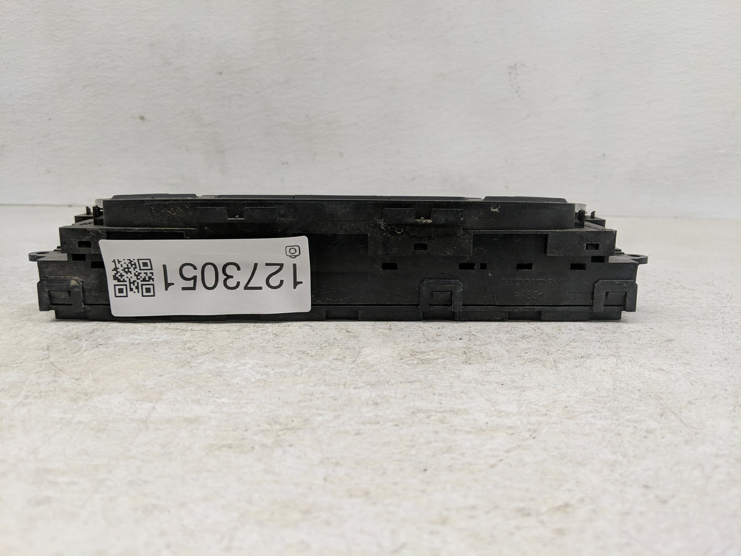 2016-2018 Honda Pilot Climate Control Module Temperature AC/Heater Replacement P/N:0557A2 175225 79600TG7A811M1 Fits OEM Use