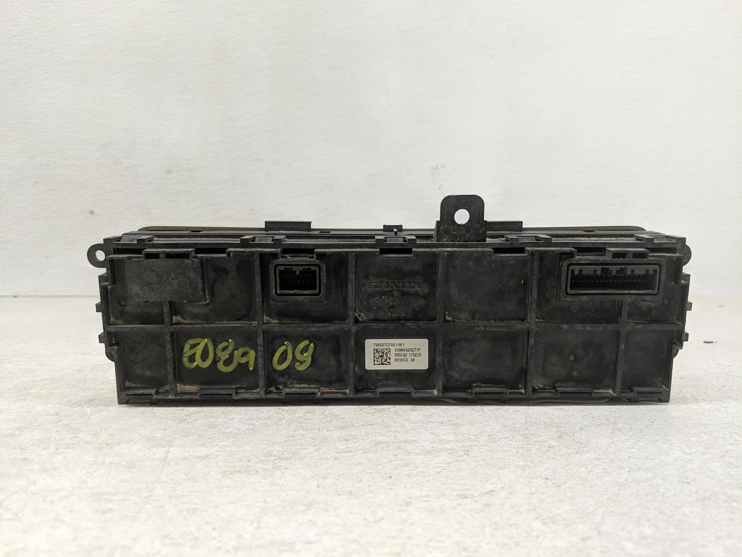 2016-2018 Honda Pilot Climate Control Module Temperature AC/Heater Replacement P/N:0557A2 175225 79600TG7A811M1 Fits OEM Use