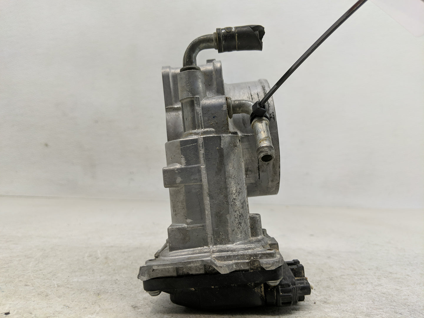 2016-2021 Honda Pilot Throttle Body Fits Fits 2016 2017 2018 2019 2020 2021 OEM Used Auto Parts - Oemusedautoparts1.com