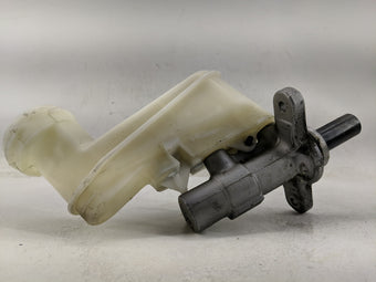 compare product 2016-2022 Honda Pilot Brake Master Cylinder