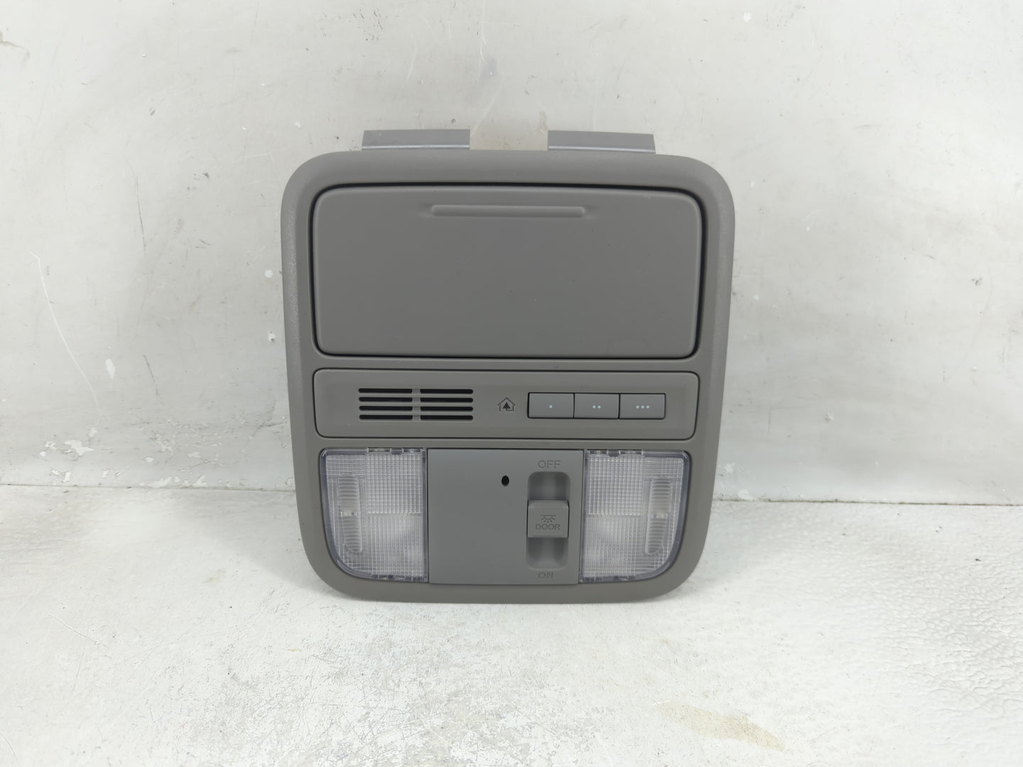 2017 Honda Pilot Overhead Roof Console - Oemusedautoparts1.com