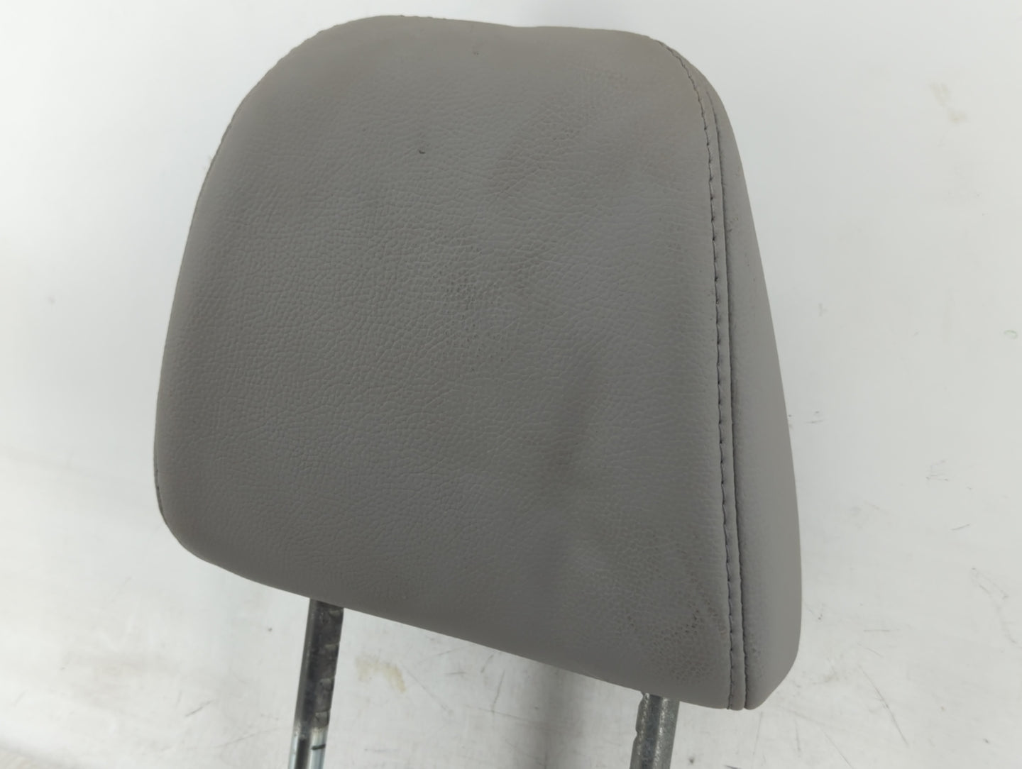 2016-2018 Honda Pilot Headrest Head Rest Front Driver Passenger Seat Fits Fits 2016 2017 2018 2019 2020 OEM Used Auto Parts 