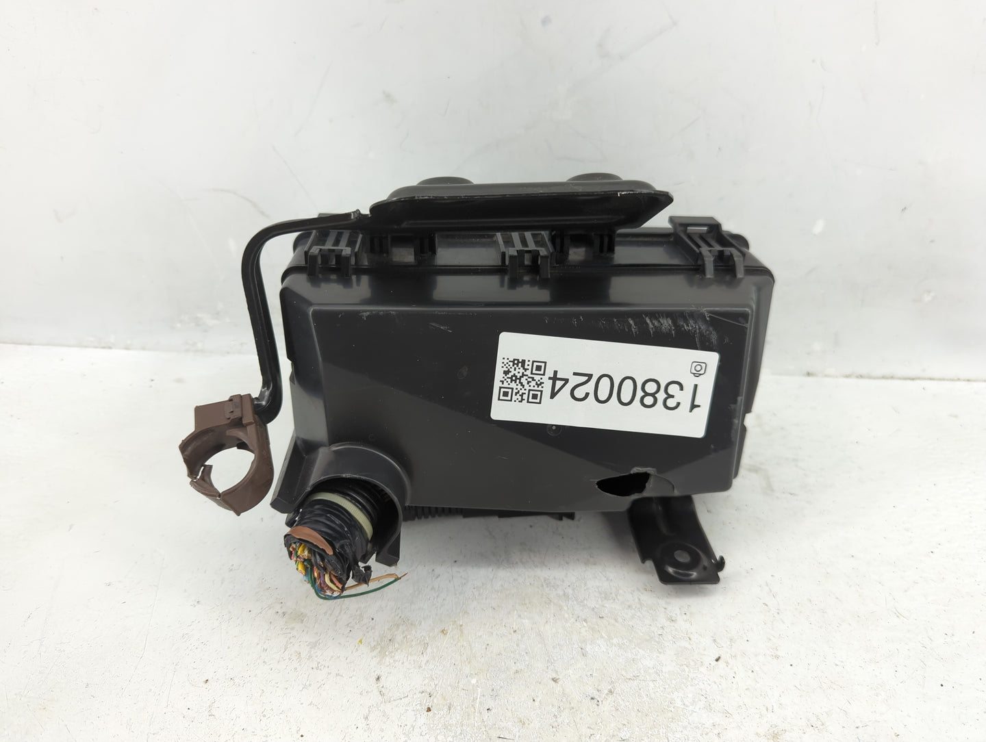 2016-2018 Honda Pilot Fusebox Fuse Box Panel Relay Module P/N:PP-TD20 386420170318 Fits Fits 2016 2017 2018 OEM Used Auto Pa