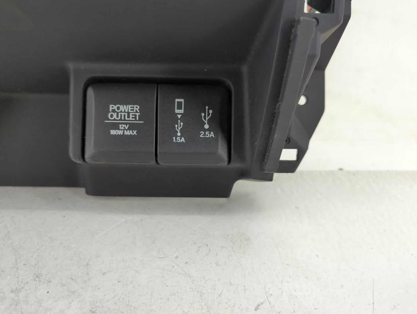 2016-2020 Honda Pilot Radio AM FM Cd Player Receiver Replacement P/N:NH900L 39110-TG7-A71-M1 Fits Fits 2016 2017 2018 2019 2