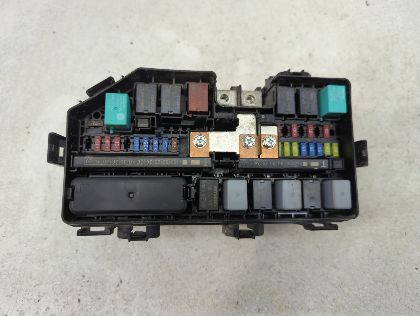 2016-2018 Honda Pilot Fusebox Fuse Box Panel Relay Module Fits Fits 2016 2017 2018 OEM Used Auto Parts - Oemusedautoparts1.c