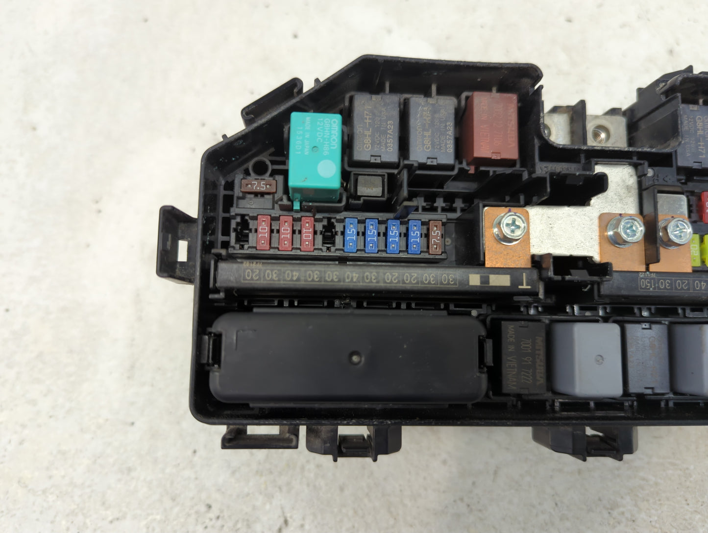 2016-2018 Honda Pilot Fusebox Fuse Box Panel Relay Module Fits Fits 2016 2017 2018 OEM Used Auto Parts - Oemusedautoparts1.c