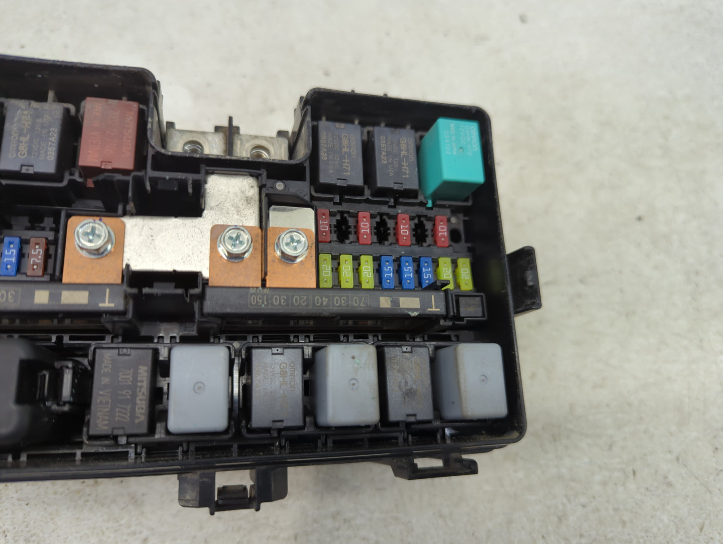 2016-2018 Honda Pilot Fusebox Fuse Box Panel Relay Module Fits Fits 2016 2017 2018 OEM Used Auto Parts - Oemusedautoparts1.c
