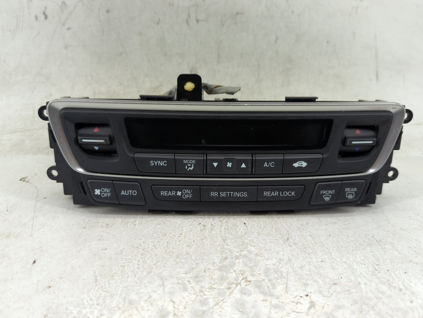 2016-2018 Honda Pilot Climate Control Module Temperature AC/Heater Replacement P/N:79600TG7A211M1 Fits Fits 2016 2017 2018 O