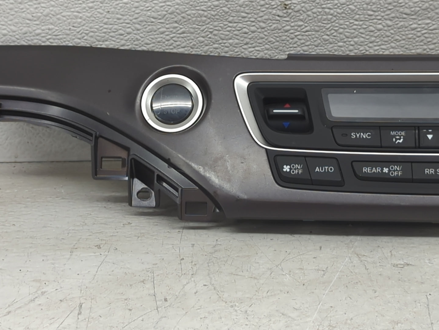 2016-2018 Honda Pilot Climate Control Module Temperature AC/Heater Replacement P/N:79600TG7A220M1 Fits Fits 2016 2017 2018 O