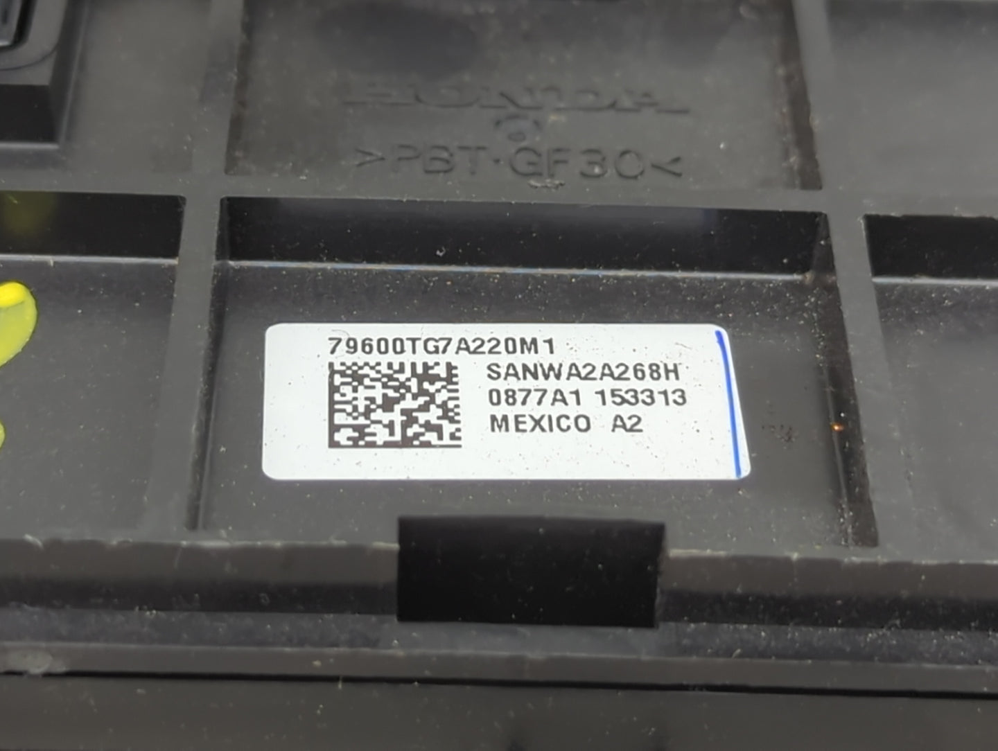 2016-2018 Honda Pilot Climate Control Module Temperature AC/Heater Replacement P/N:79600TG7A220M1 Fits Fits 2016 2017 2018 O