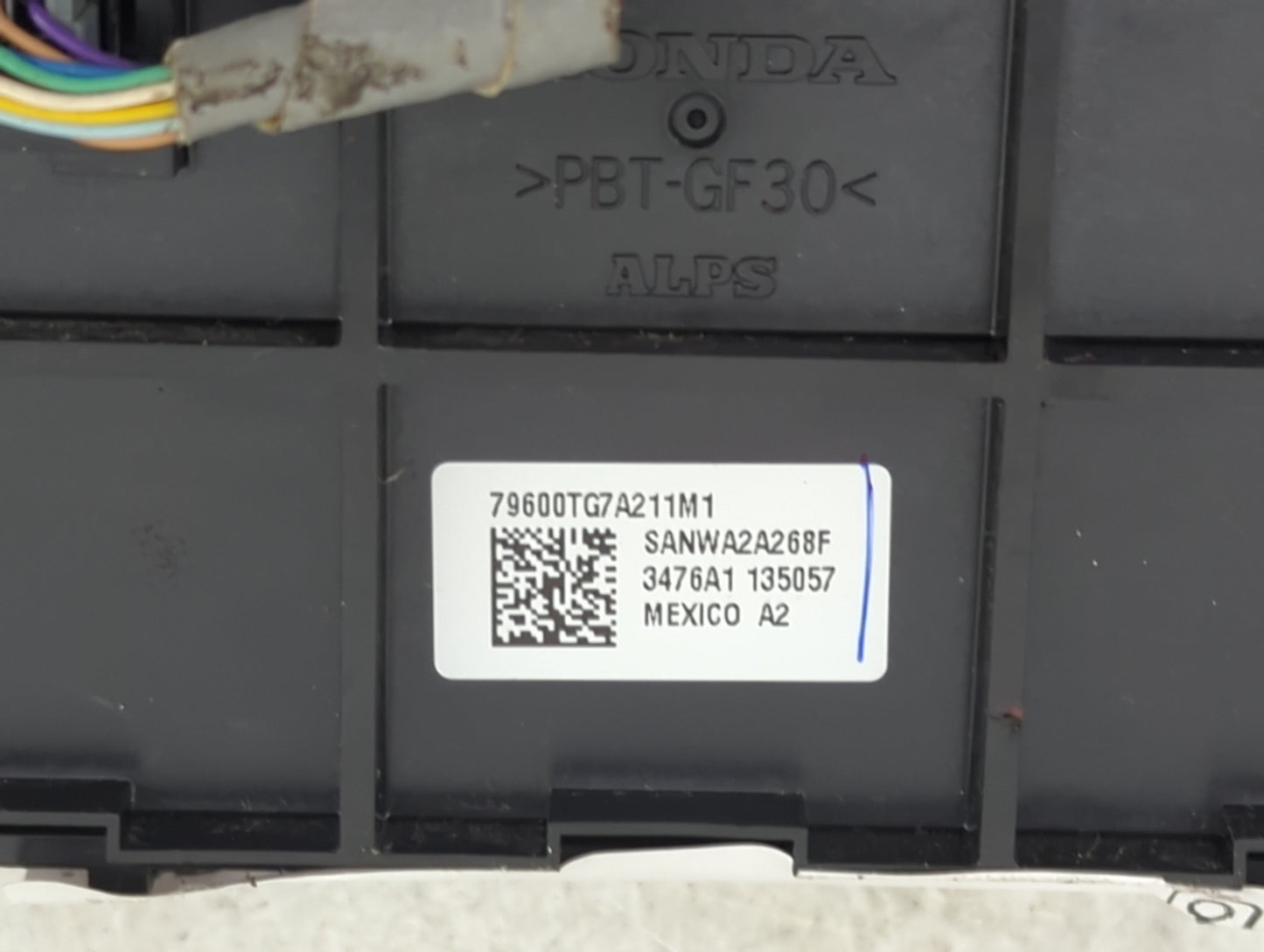 2016-2018 Honda Pilot Climate Control Module Temperature AC/Heater Replacement P/N:79600TG7A211M1 Fits Fits 2016 2017 2018 O