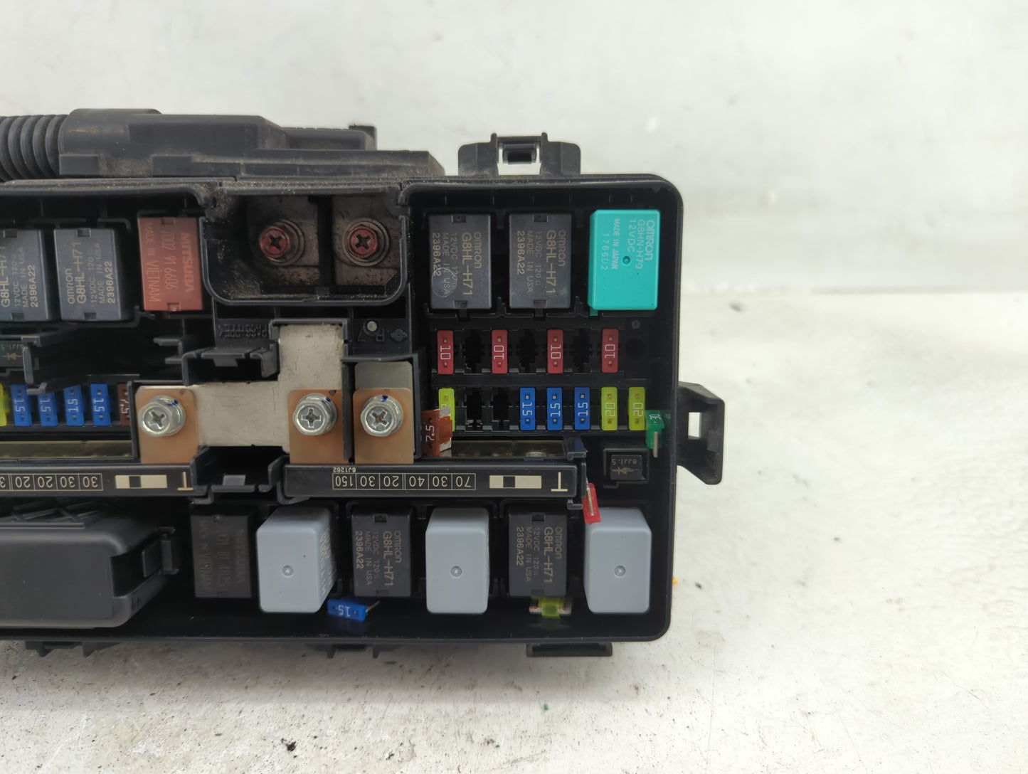 2016-2018 Honda Pilot Fusebox Fuse Box Panel Relay Module Fits Fits 2016 2017 2018 OEM Used Auto Parts - Oemusedautoparts1.c