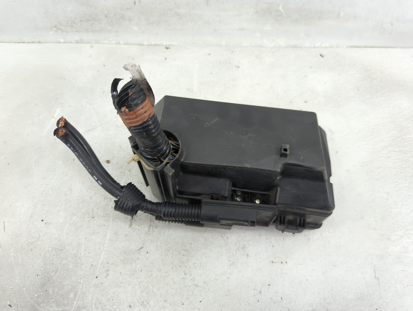 2016-2018 Honda Pilot Fusebox Fuse Box Panel Relay Module Fits Fits 2016 2017 2018 OEM Used Auto Parts - Oemusedautoparts1.c