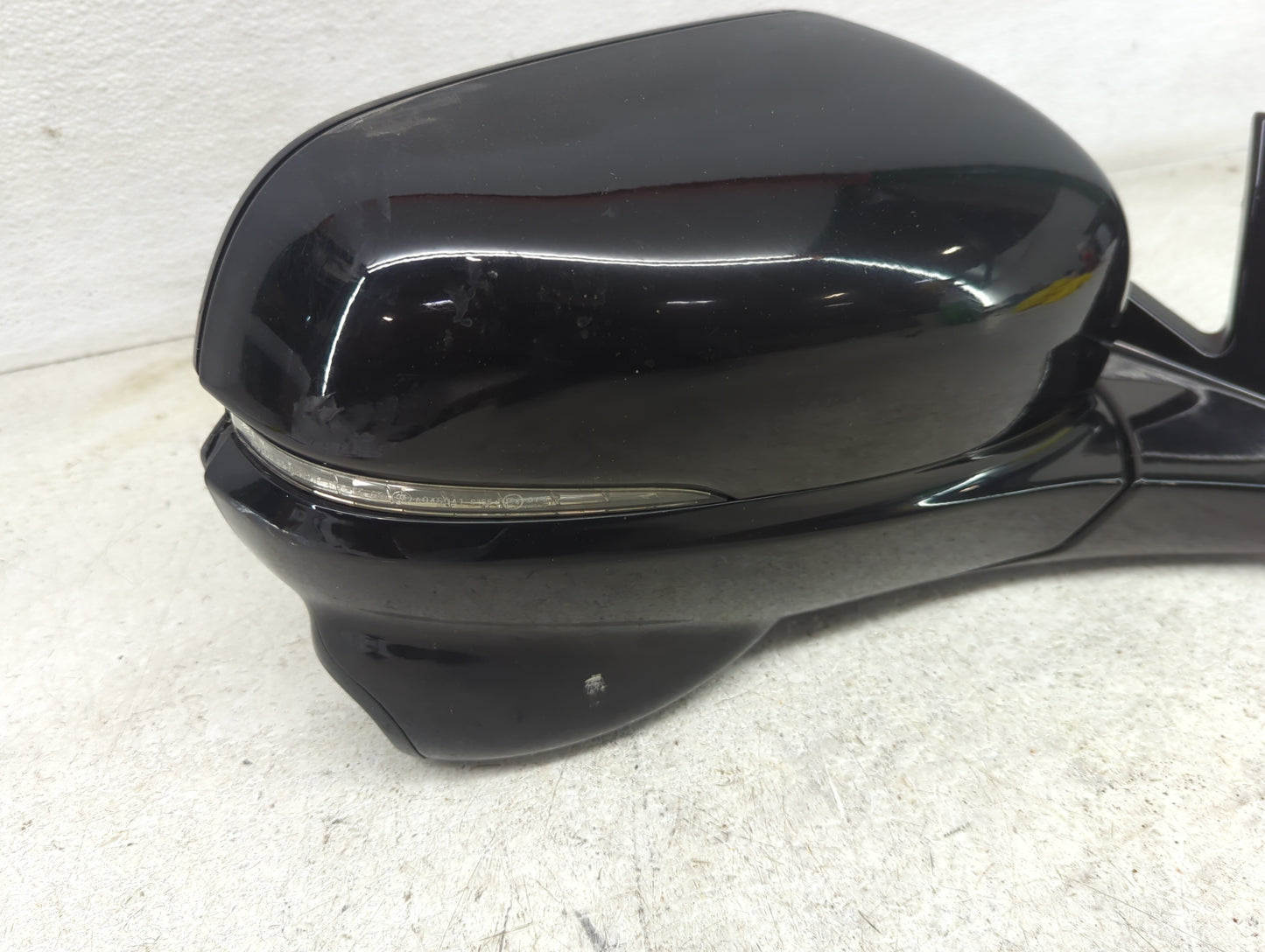 2016-2018 Honda Pilot Passenger Side View Mirror - Right Door Mirror OEM Used - Oemusedautoparts1.com