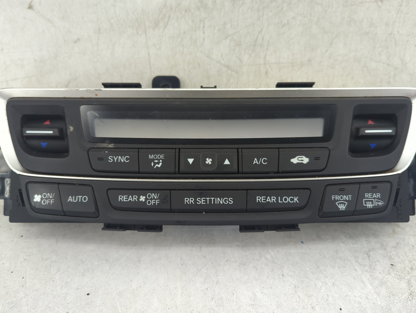 2016-2018 Honda Pilot Climate Control Module Temperature AC/Heater Replacement P/N:0557A2 175225 79600TG7A811M1 Fits OEM Use