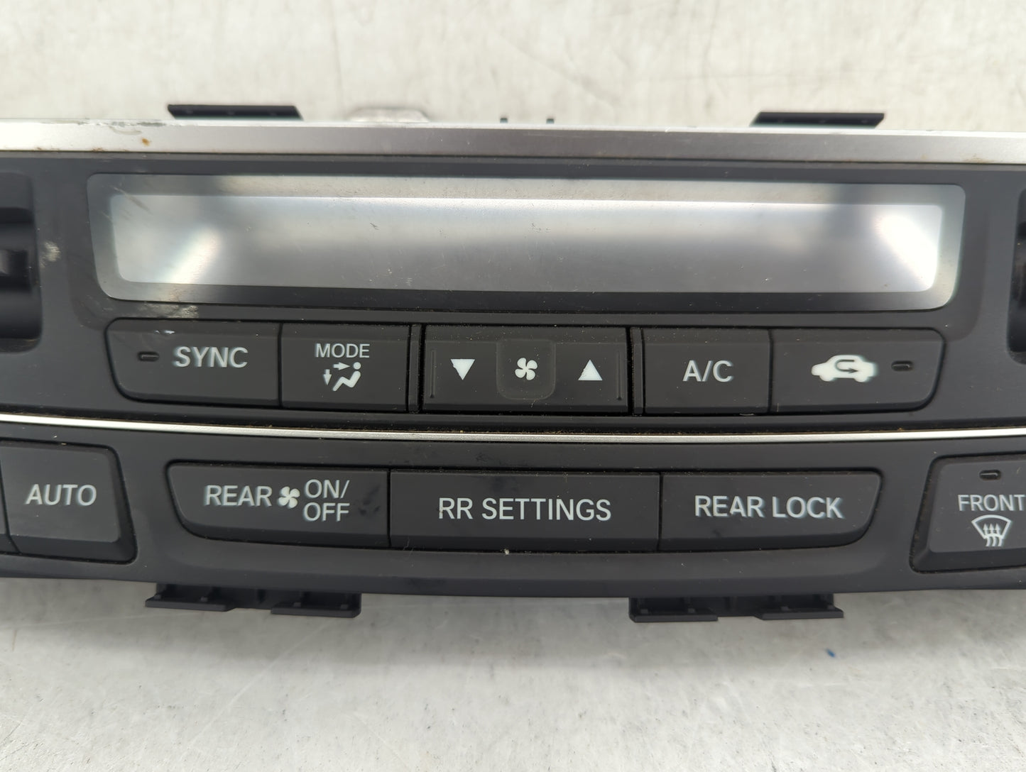 2016-2018 Honda Pilot Climate Control Module Temperature AC/Heater Replacement P/N:0557A2 175225 79600TG7A811M1 Fits OEM Use