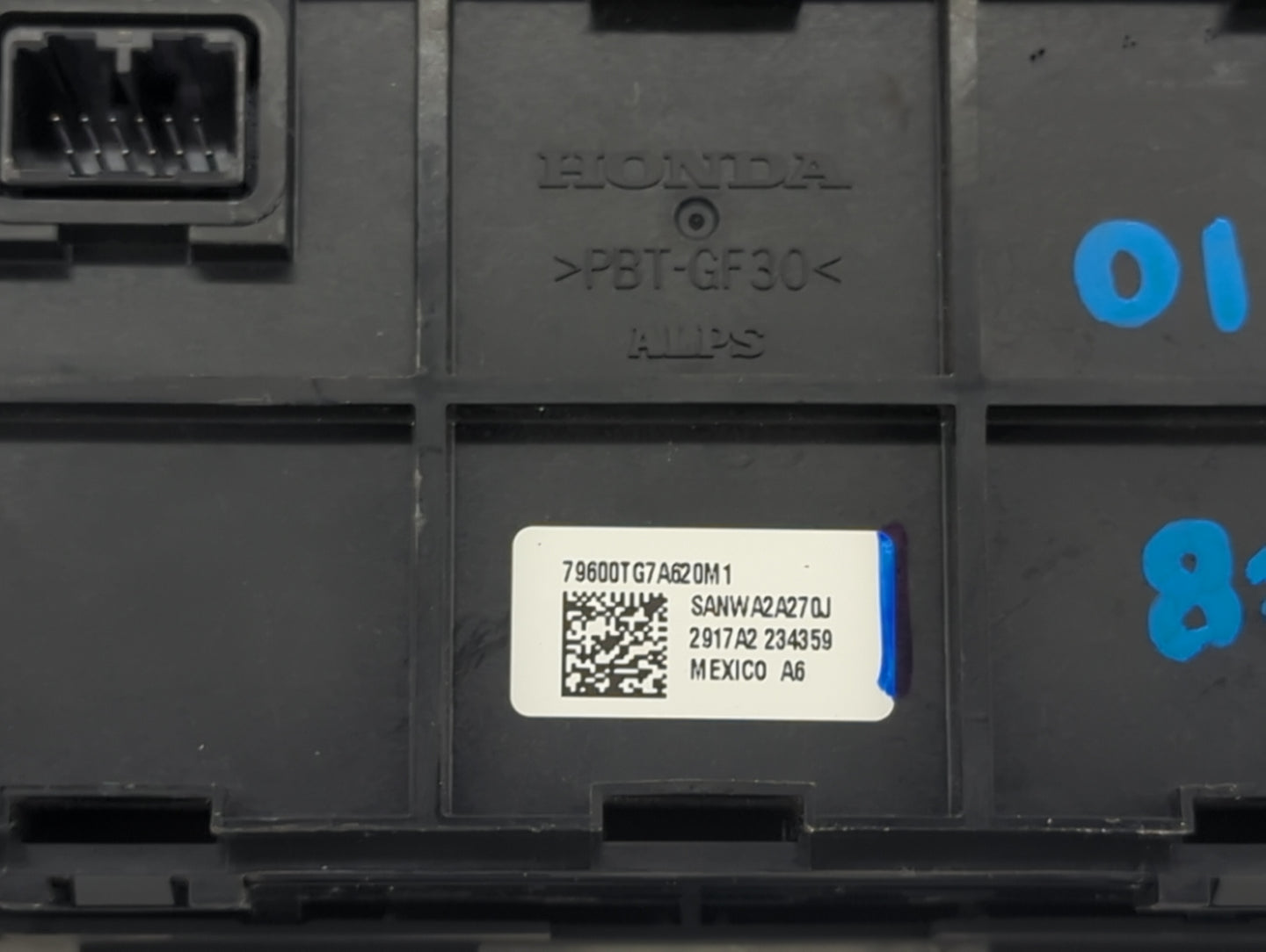 2016-2018 Honda Pilot Climate Control Module Temperature AC/Heater Replacement P/N:749600TG7A620M1 Fits Fits 2016 2017 2018 