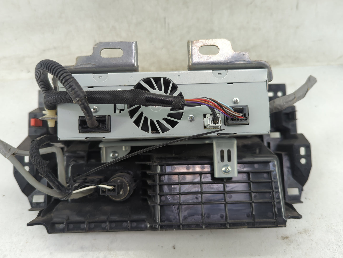 2016-2020 Honda Pilot Radio AM FM Cd Player Receiver Replacement P/N:39110-TG7-A71 BD-1HU516P Fits Fits 2016 2017 2018 2019 