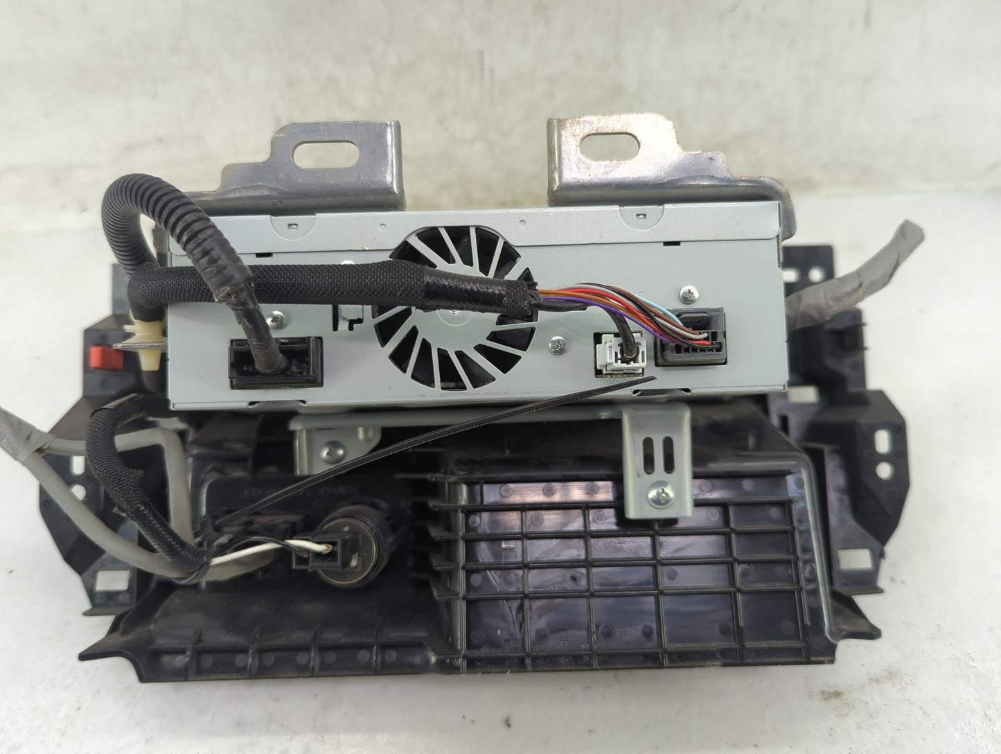 2016-2020 Honda Pilot Radio AM FM Cd Player Receiver Replacement P/N:39110-TG7-A71 BD-1HU516P Fits Fits 2016 2017 2018 2019 
