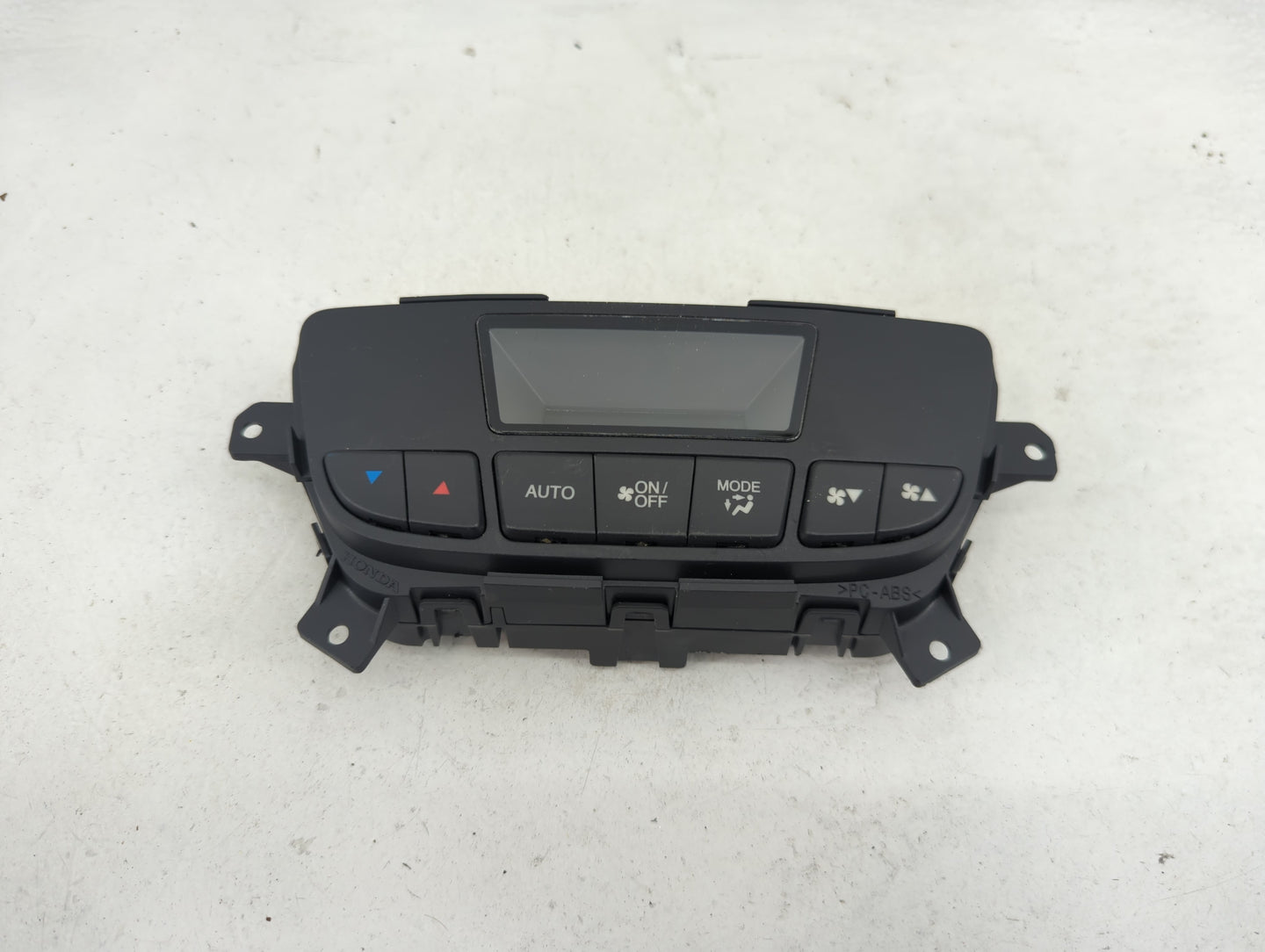 2016-2018 Honda Pilot Climate Control Module Temperature AC/Heater Replacement P/N:PVPDZ5F18D425BE Fits Fits 2016 2017 2018 