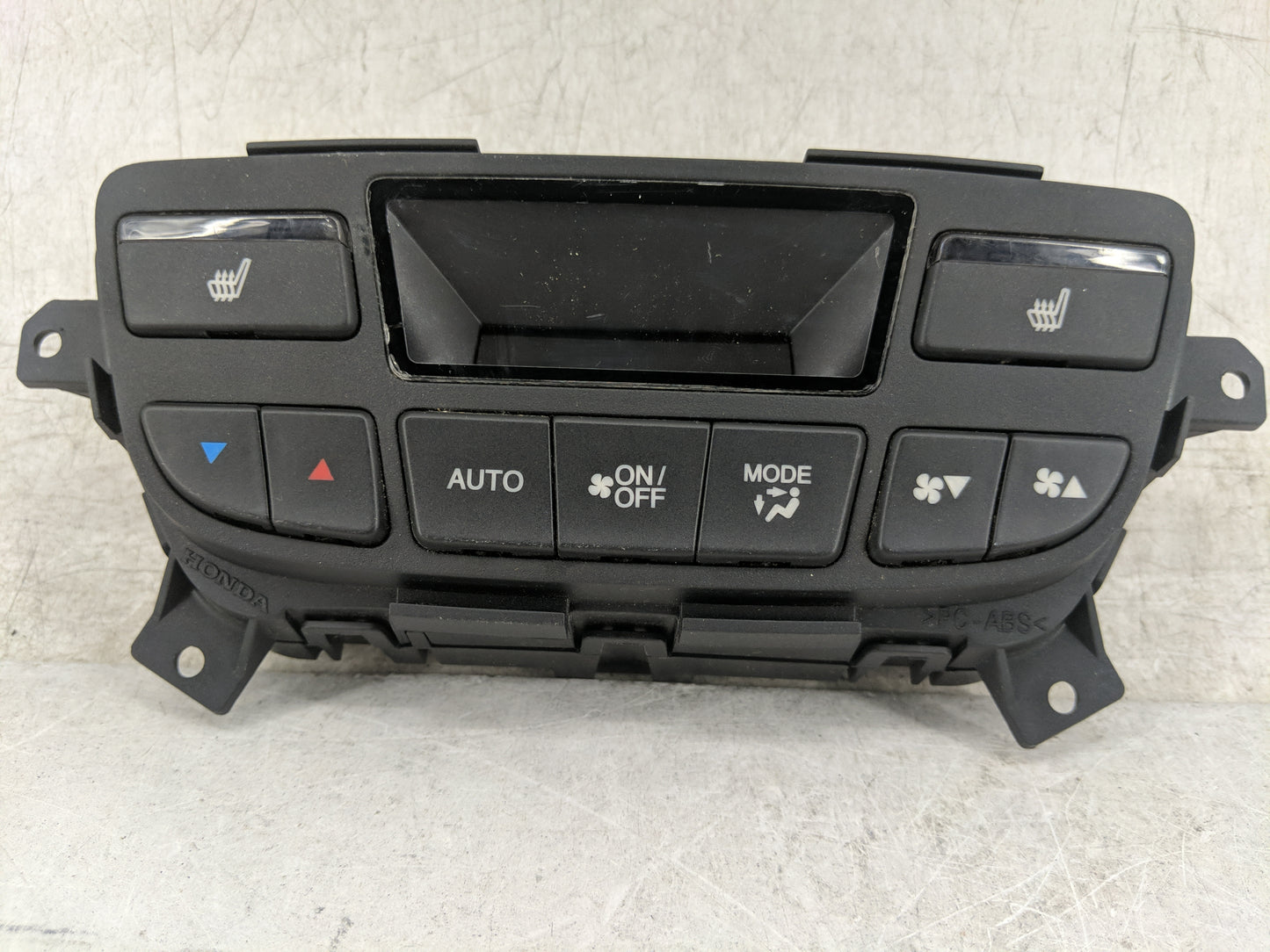 2016-2018 Honda Pilot Climate Control Module Temperature AC/Heater Replacement P/N:PVPDZ5F18D422AE Fits Fits 2016 2017 2018 