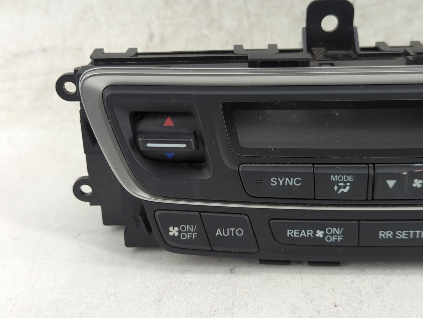 2016-2018 Honda Pilot Climate Control Module Temperature AC/Heater Replacement P/N:79600TG7A420M1 SANWA2A269H Fits OEM Used 