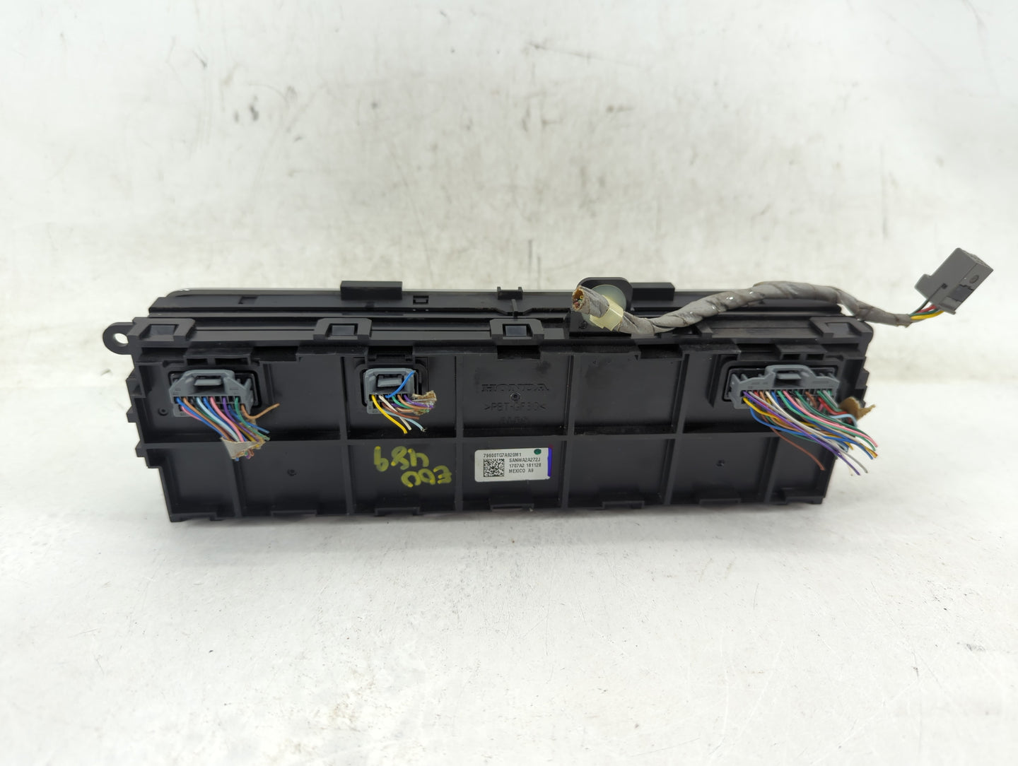 2016-2018 Honda Pilot Climate Control Module Temperature AC/Heater Replacement P/N:79600TG7A920M1 SANWA2A272J Fits OEM Used 