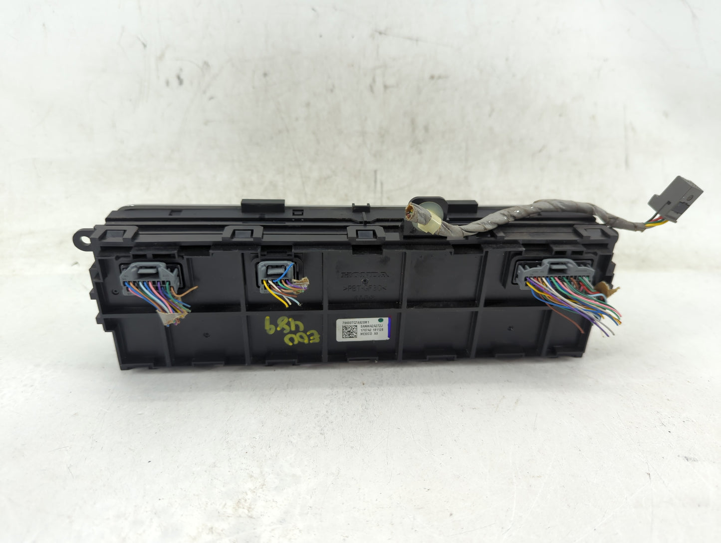 2016-2018 Honda Pilot Climate Control Module Temperature AC/Heater Replacement P/N:79600TG7A920M1 SANWA2A272J Fits OEM Used 