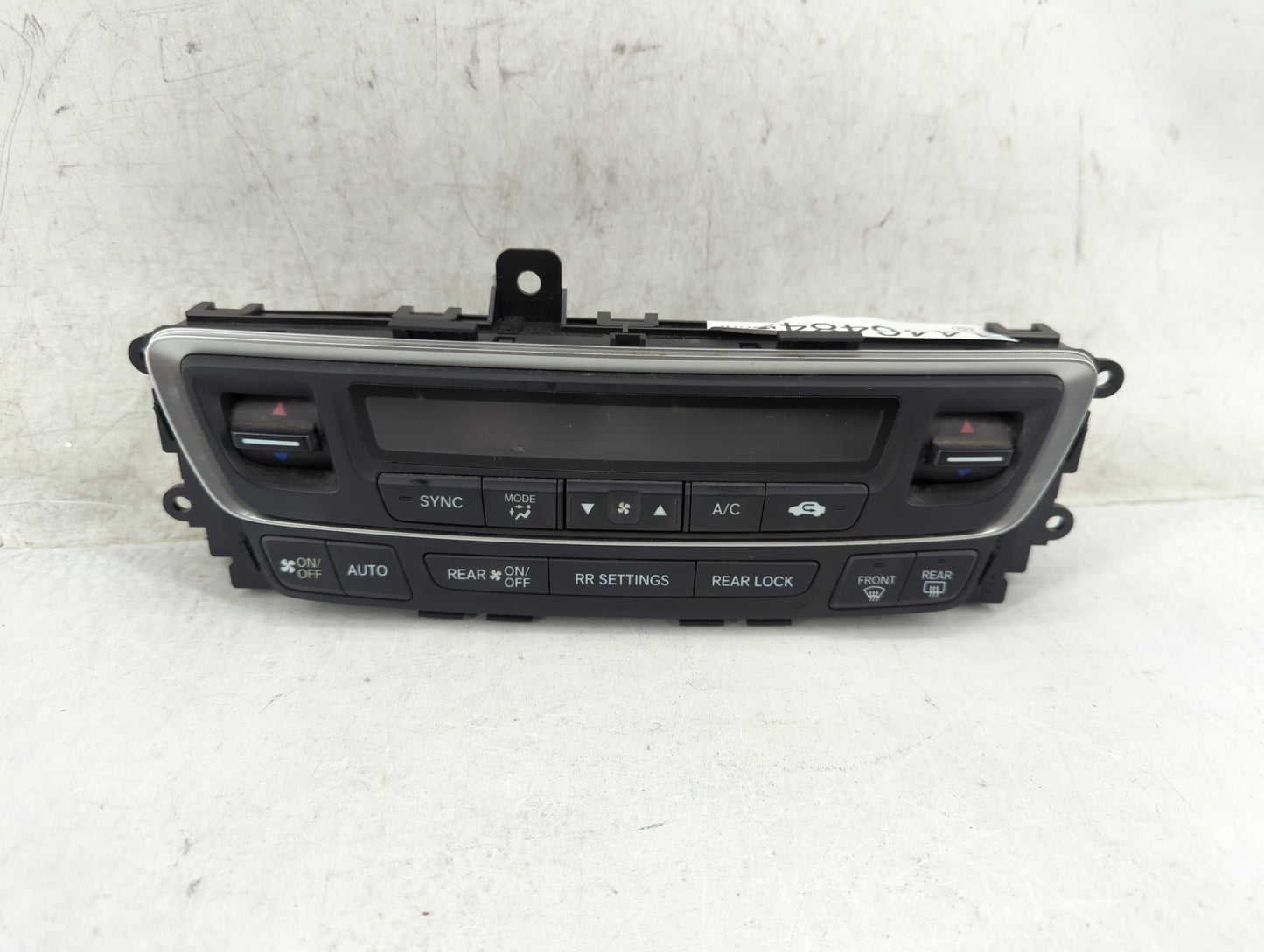 2016-2018 Honda Pilot Climate Control Module Temperature AC/Heater Replacement P/N:79600TG7A420M1 Fits Fits 2016 2017 2018 O