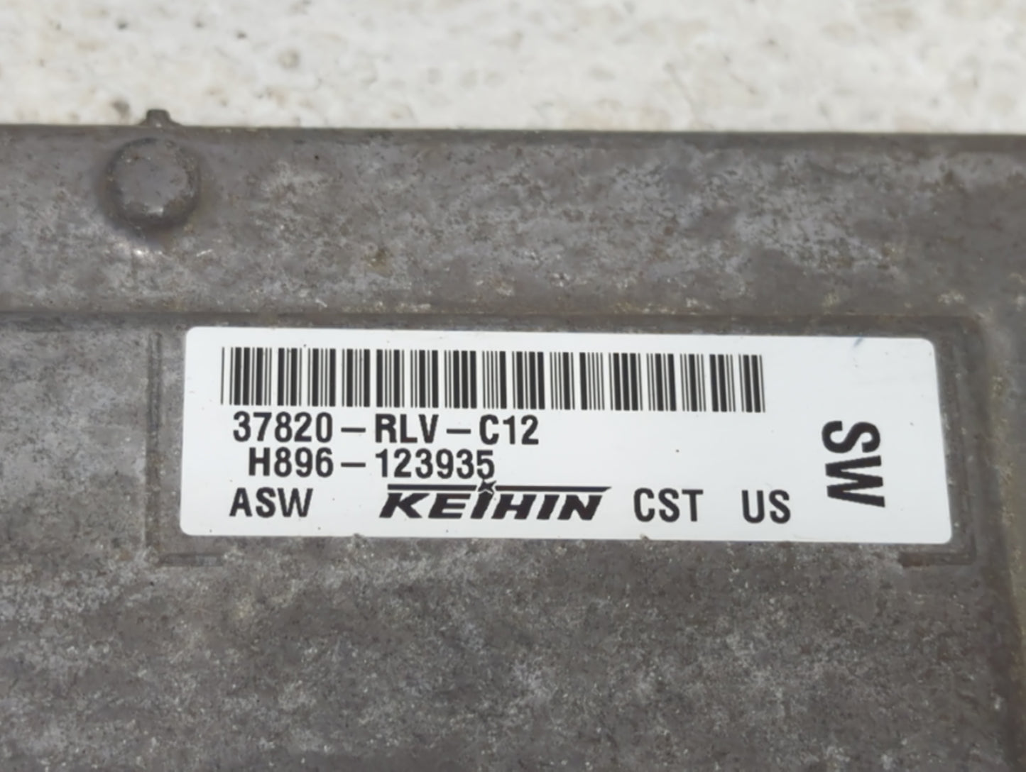 2017-2019 Honda Pilot PCM Engine Control Computer ECU ECM PCU OEM P/N:37820-RLV-C12 H896-123935 Fits Fits 2017 2018 2019 OEM