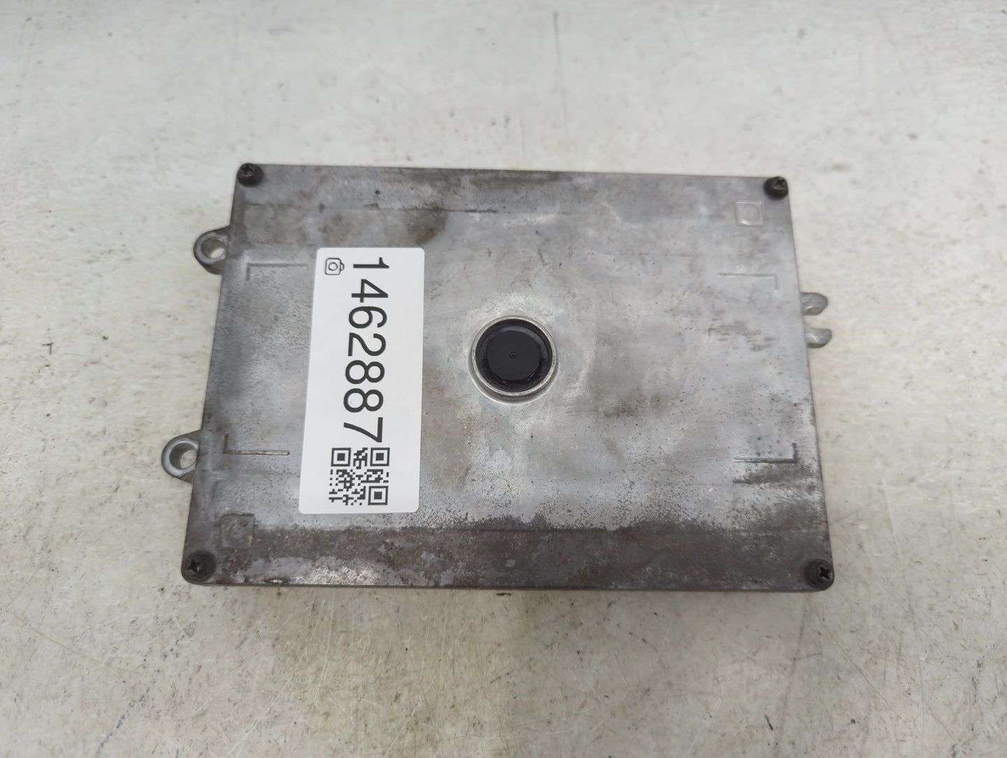 2017-2019 Honda Pilot PCM Engine Control Computer ECU ECM PCU OEM P/N:37820-RLV-C12 H896-123935 Fits Fits 2017 2018 2019 OEM