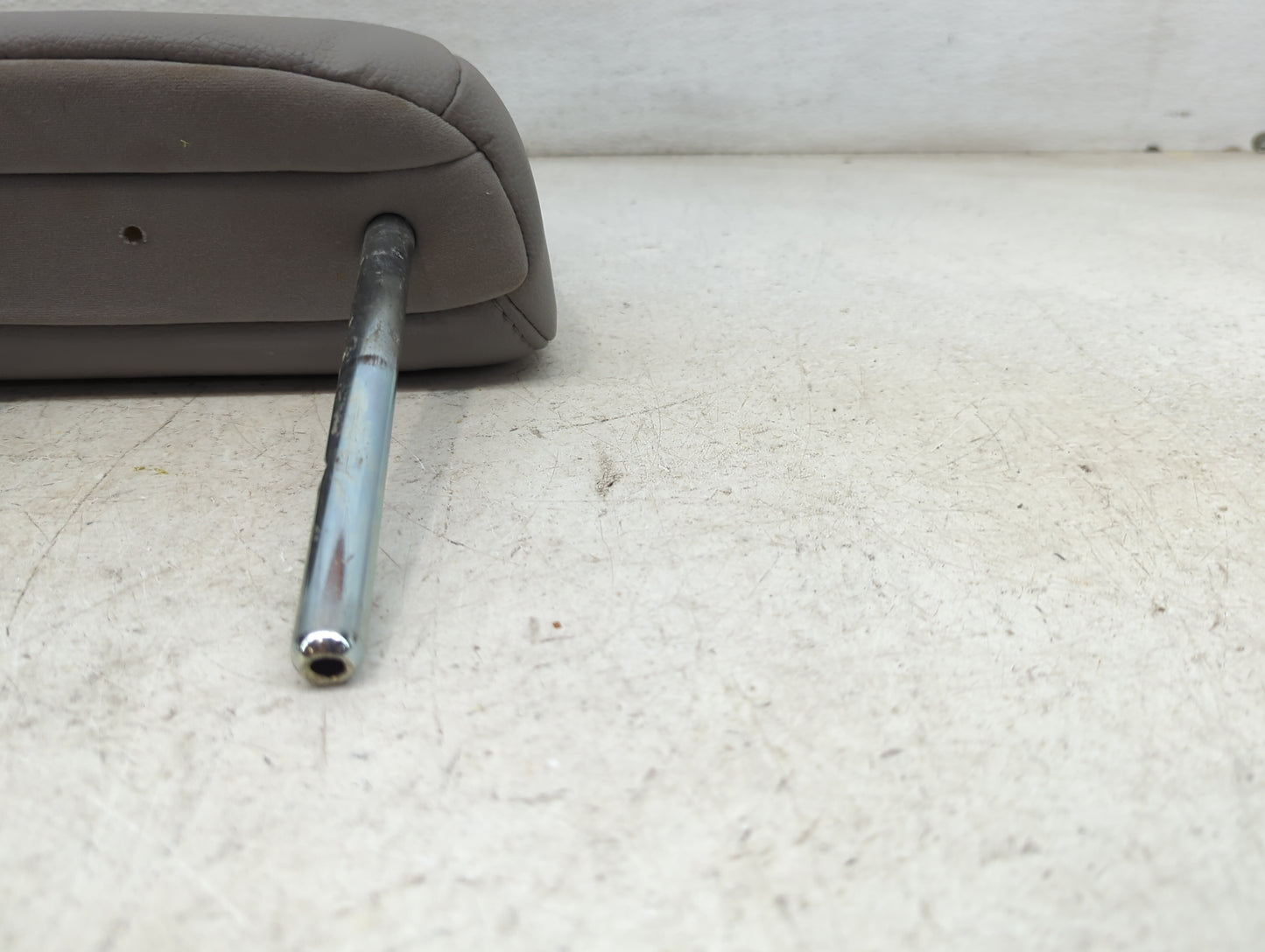 2017 Honda Pilot Headrest Head Rest Front Driver Passenger Seat Fits OEM Used Auto Parts - Oemusedautoparts1.com