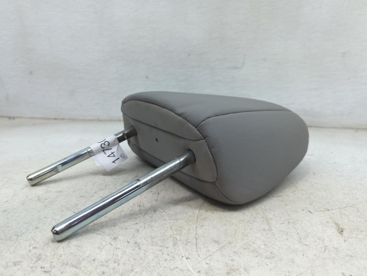 2017 Honda Pilot Headrest Head Rest Front Driver Passenger Seat Fits OEM Used Auto Parts - Oemusedautoparts1.com