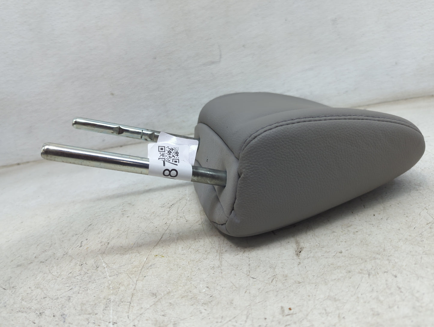 2017 Honda Pilot Headrest Head Rest Front Driver Passenger Seat Fits OEM Used Auto Parts - Oemusedautoparts1.com