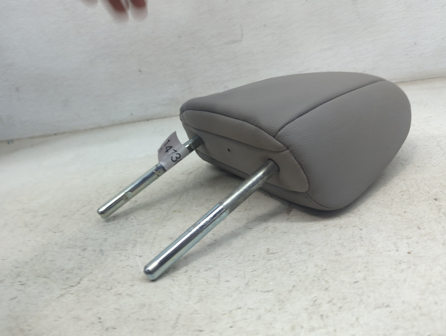 2017 Honda Pilot Headrest Head Rest Front Driver Seat Gray - Oemusedautoparts1.com