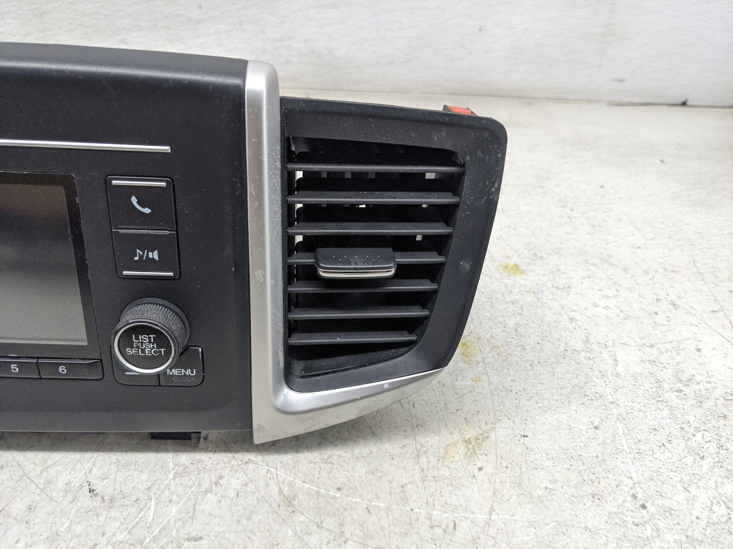 2016-2019 Honda Pilot Radio AM FM Cd Player Receiver Replacement P/N:39100-TG7-A02 CV-RH46N3VX Fits Fits 2016 2017 2018 2019