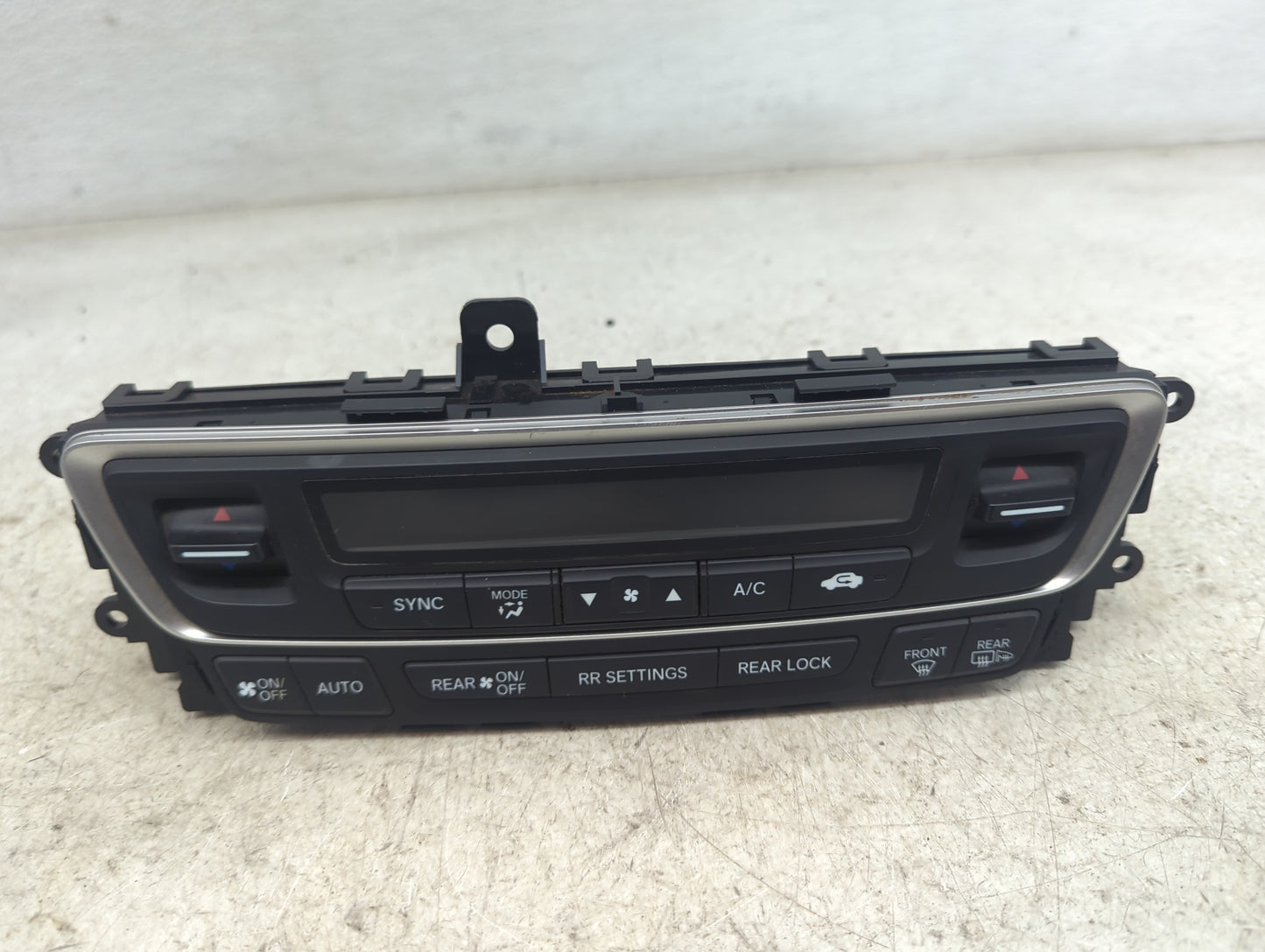 2016-2018 Honda Pilot Climate Control Module Temperature AC/Heater Replacement P/N:79600T6ZA820M1 5ANWA2A2711 Fits OEM Used 