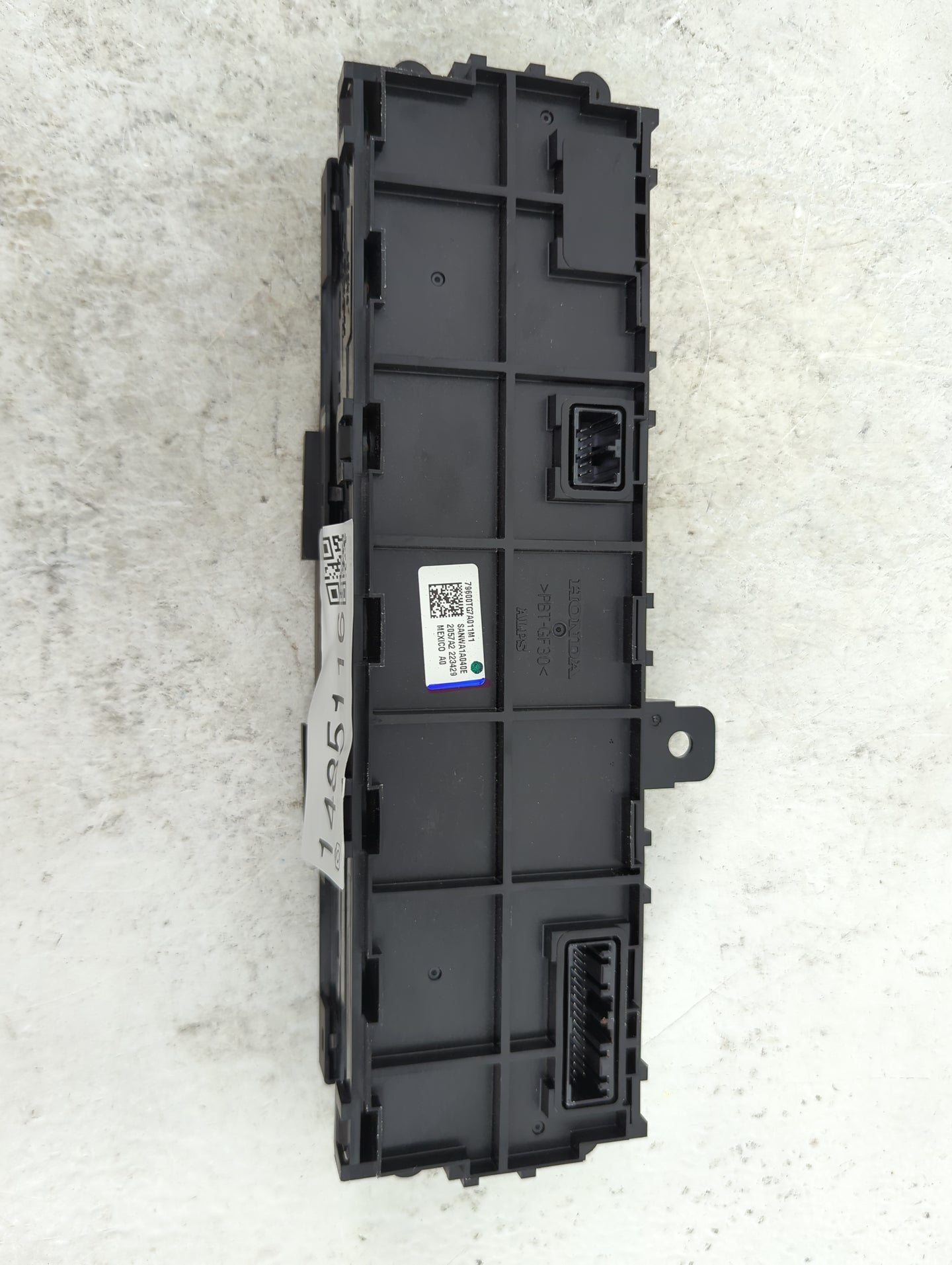 2016-2018 Honda Pilot Climate Control Module Temperature AC/Heater Replacement P/N:79600TG7A011M1 SANWA1A040E Fits OEM Used 