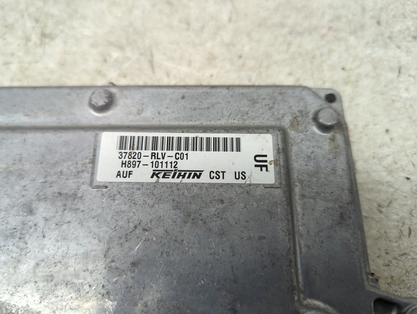 2016-2019 Honda Pilot PCM Engine Control Computer ECU ECM PCU OEM P/N:37820-RLV-C01 Fits Fits 2016 2017 2018 2019 OEM Used A