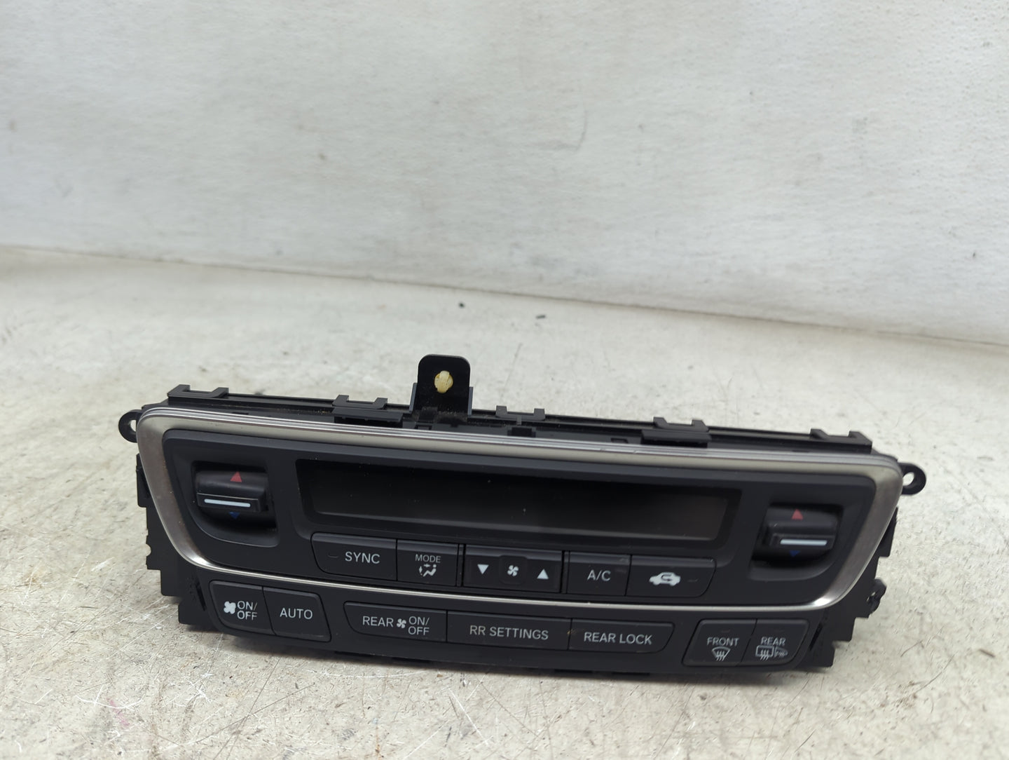 2016-2018 Honda Pilot Climate Control Module Temperature AC/Heater Replacement P/N:79600TG7A911M1 SANWA2A272F Fits OEM Used 